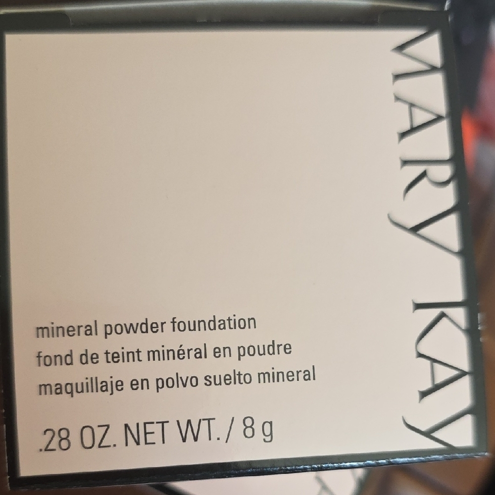 Mary Kay Cream Foundation Mineral Powder Compact